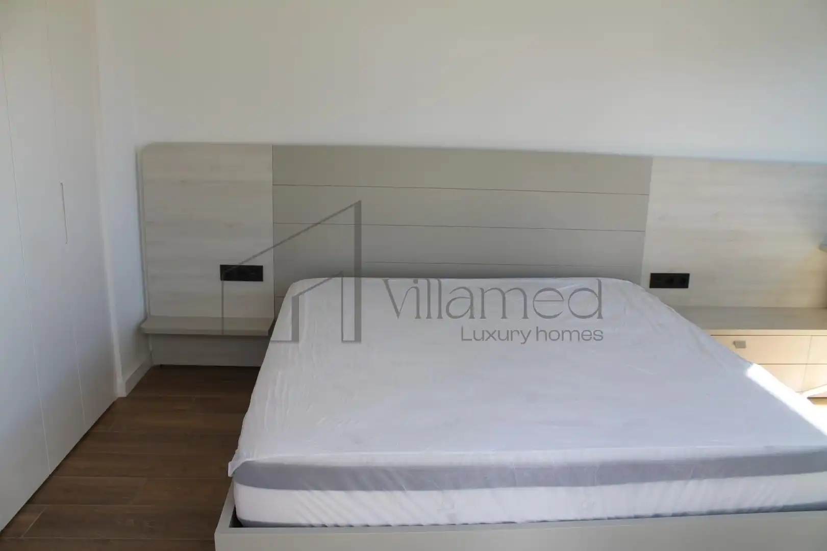 Dormitori de Casa o xalet de lloguer en L'Eliana amb Aire condicionat, Jardí privat i Terrassa