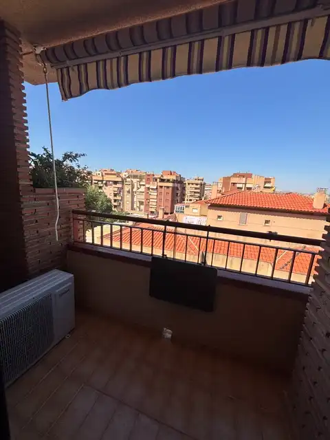 Apartament de lloguer a Calle Torre de Peralada, 4, Castaño - Mirasierra