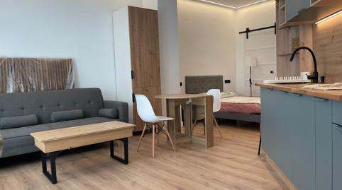 Foto 2 de Estudio de alquiler en Santa Marina, Badajoz Capital