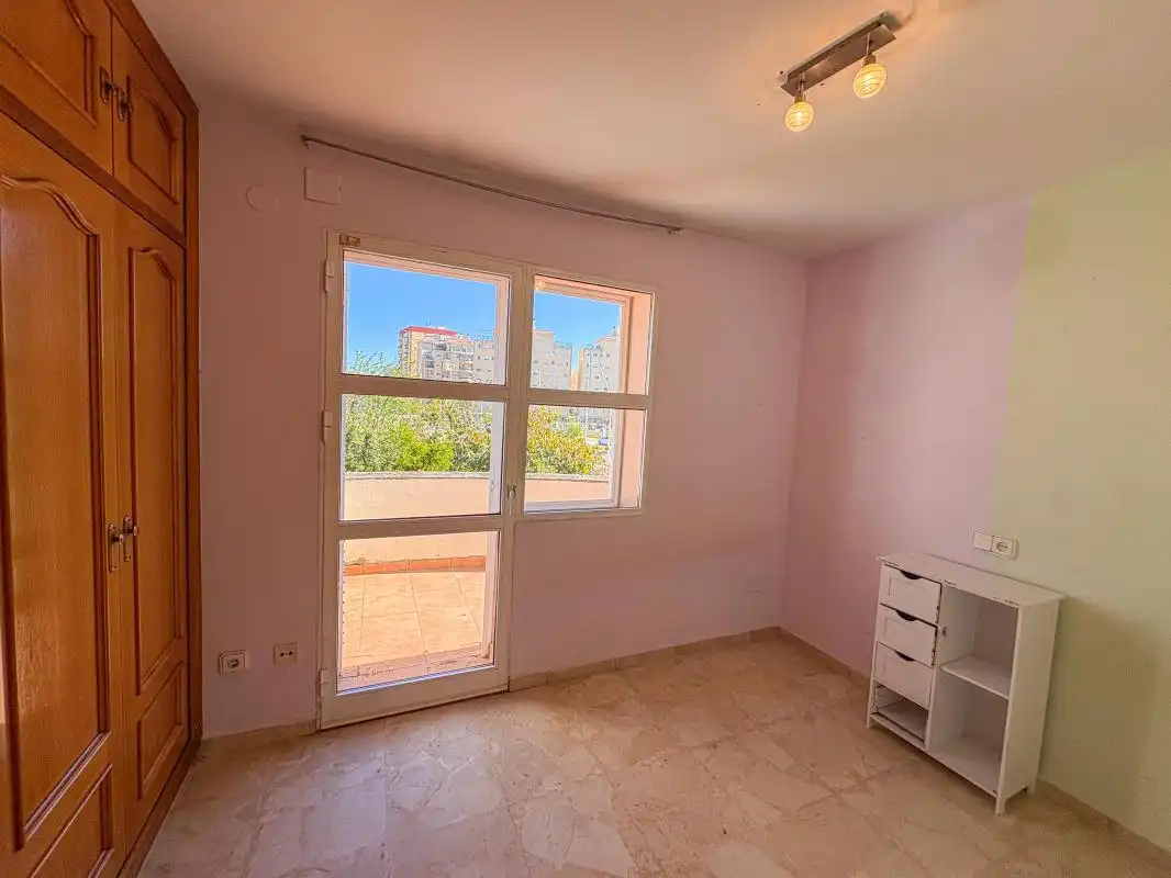 Habitación de Casa o chalet en venta en Gandia con Aire acondicionado, Calefacción y Jardín privado