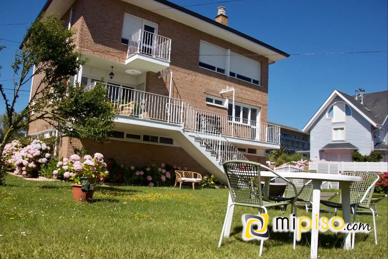 Garden of Houses for sale in Santoña  with Heating and Private garden