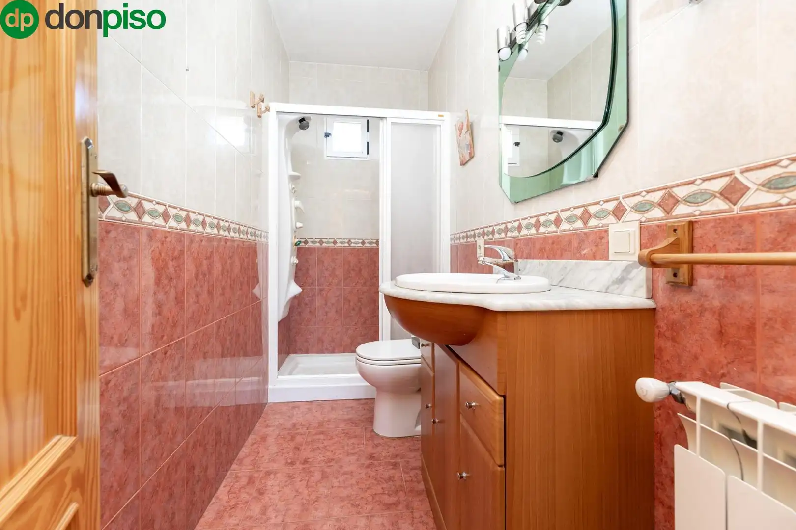 Houses for sale in Calle EXTRARRADIO, Cogollos de la Vega