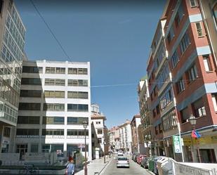 Vista exterior de Edifici en venda en Burgos Capital