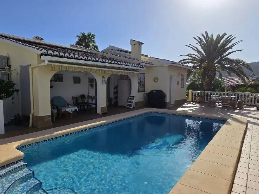 Chalet con piscina en venta en Calle Menut 1, imagen 33