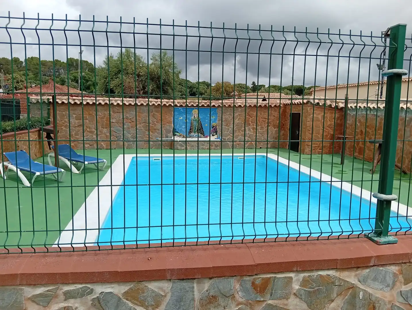 Piscina de Casa o chalet de alquiler en Barbate con Aire acondicionado, Calefacción y Jardín privado