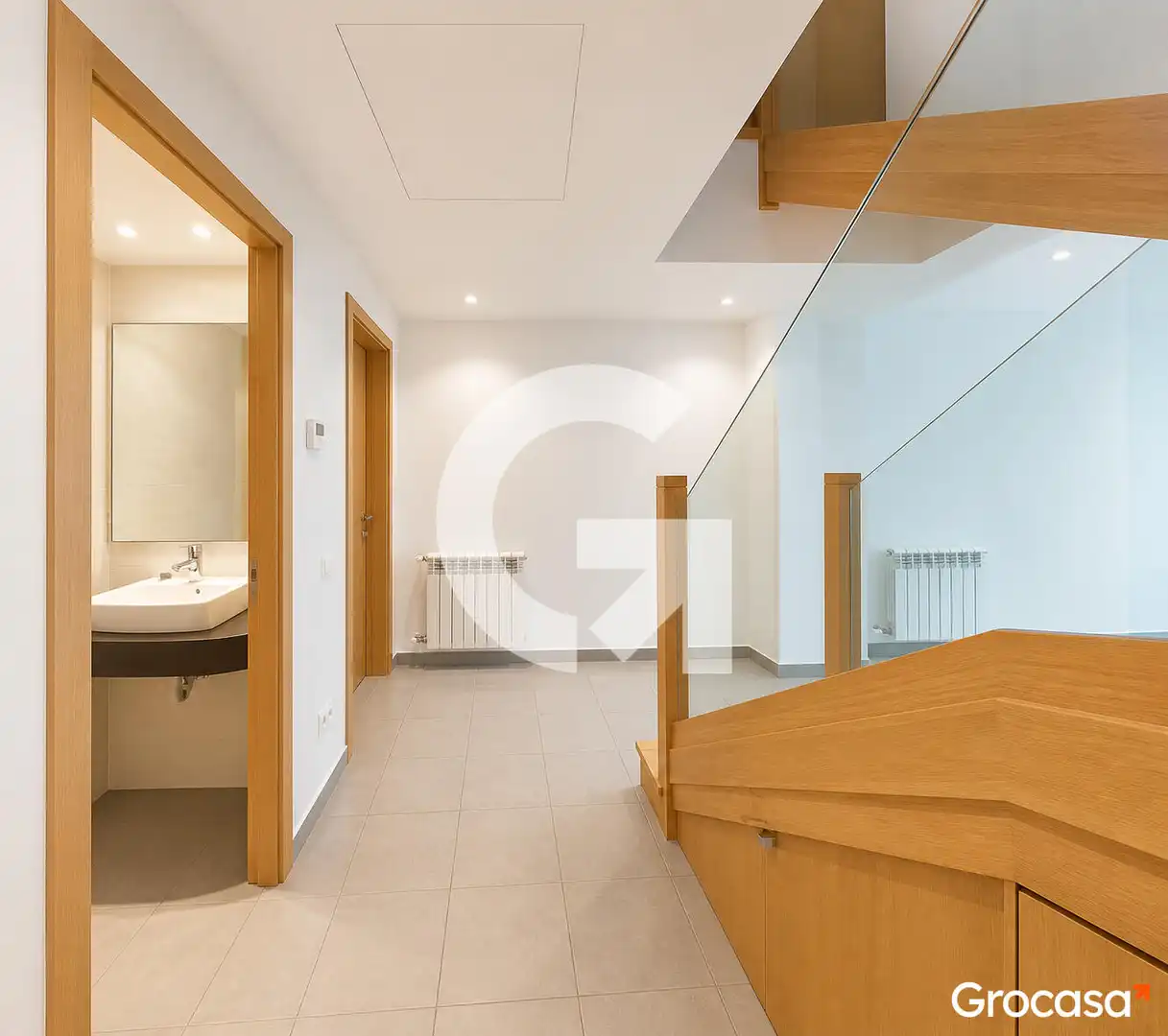 Piso en venta en Sant Vicenç Dels Horts con Aire acondicionado, Calefacción y Terraza