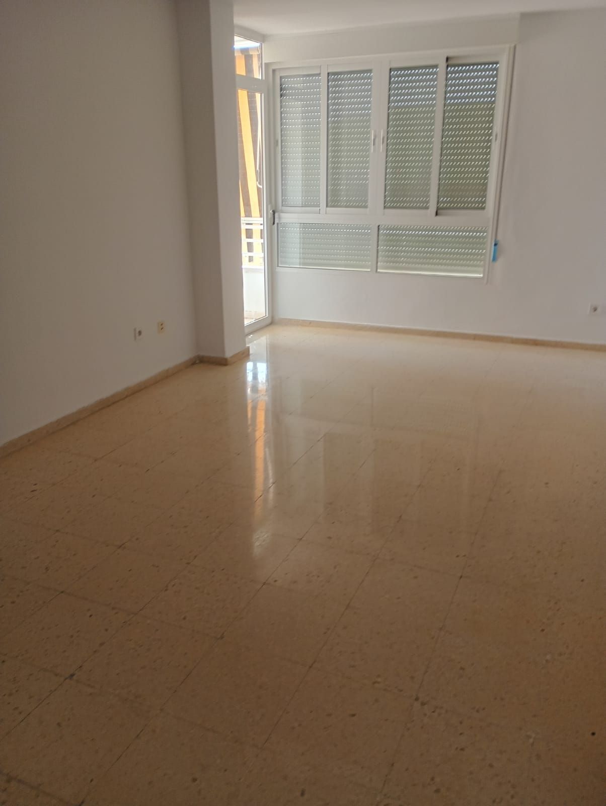 Living room of Flat for sale in Málaga Capital  with Air Conditioner, Terrace and Storage room
