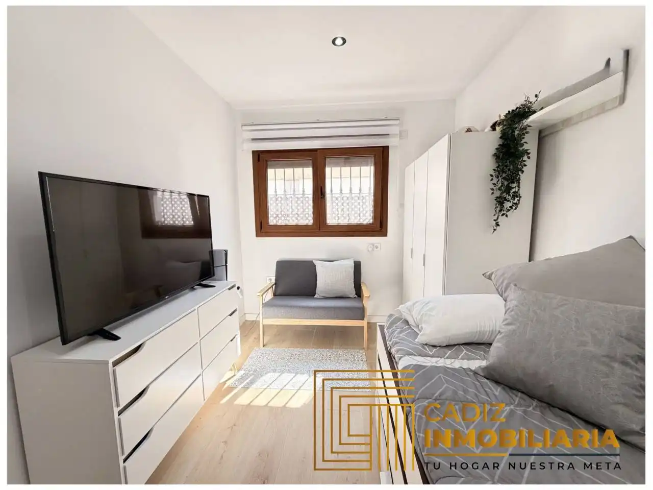 Dormitori de Finca rústica en venda en Chiclana de la Frontera amb Aire condicionat, Jardí privat i Terrassa