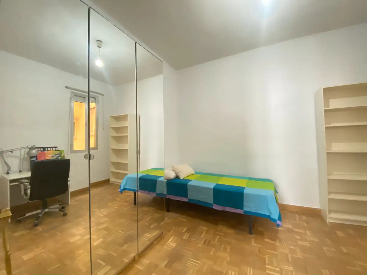 Flat for rent in Avenida de la Reina Victoria, Ciudad Universitaria