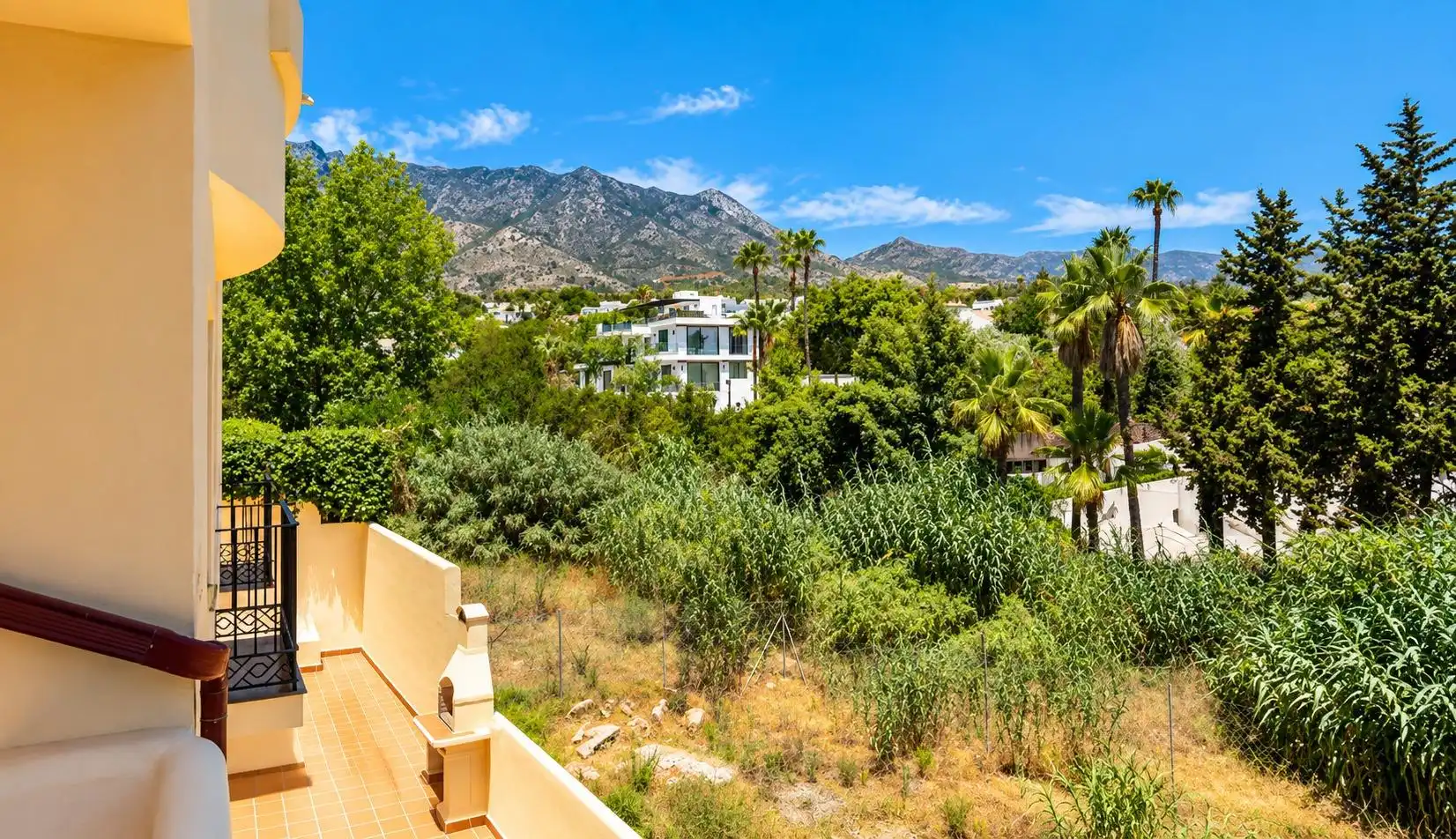 Casa pareada con terraza en venta en Calle Calle Sierra de Istán, imagen 6