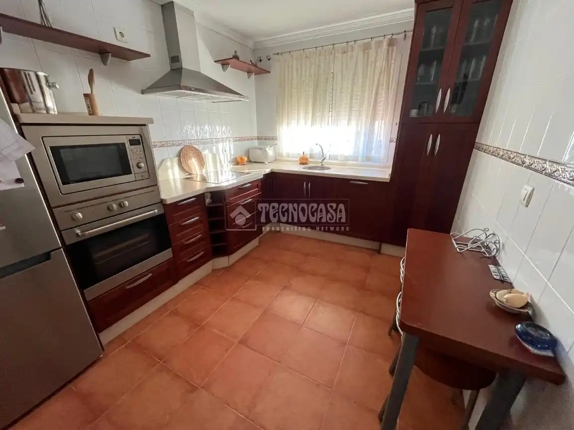 Cocina de Casa adosada en venta en Dos Hermanas con Terraza