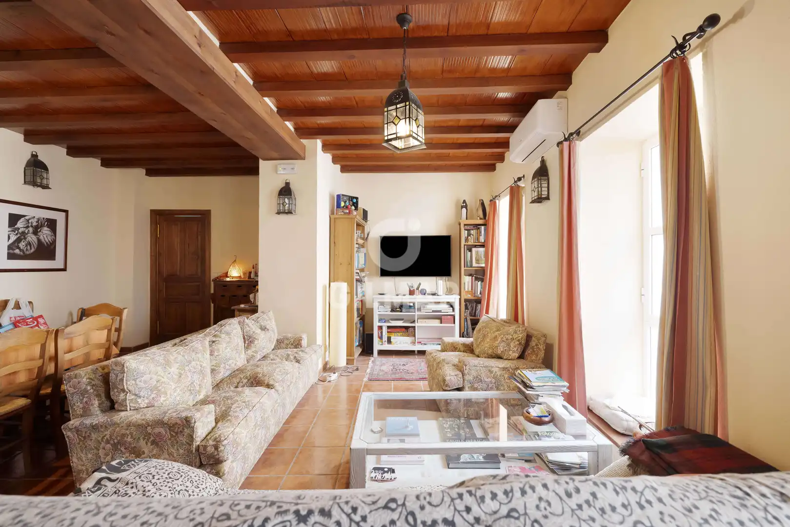 Sala de estar de Casa adosada en venta en Medina Sidonia con Calefacción