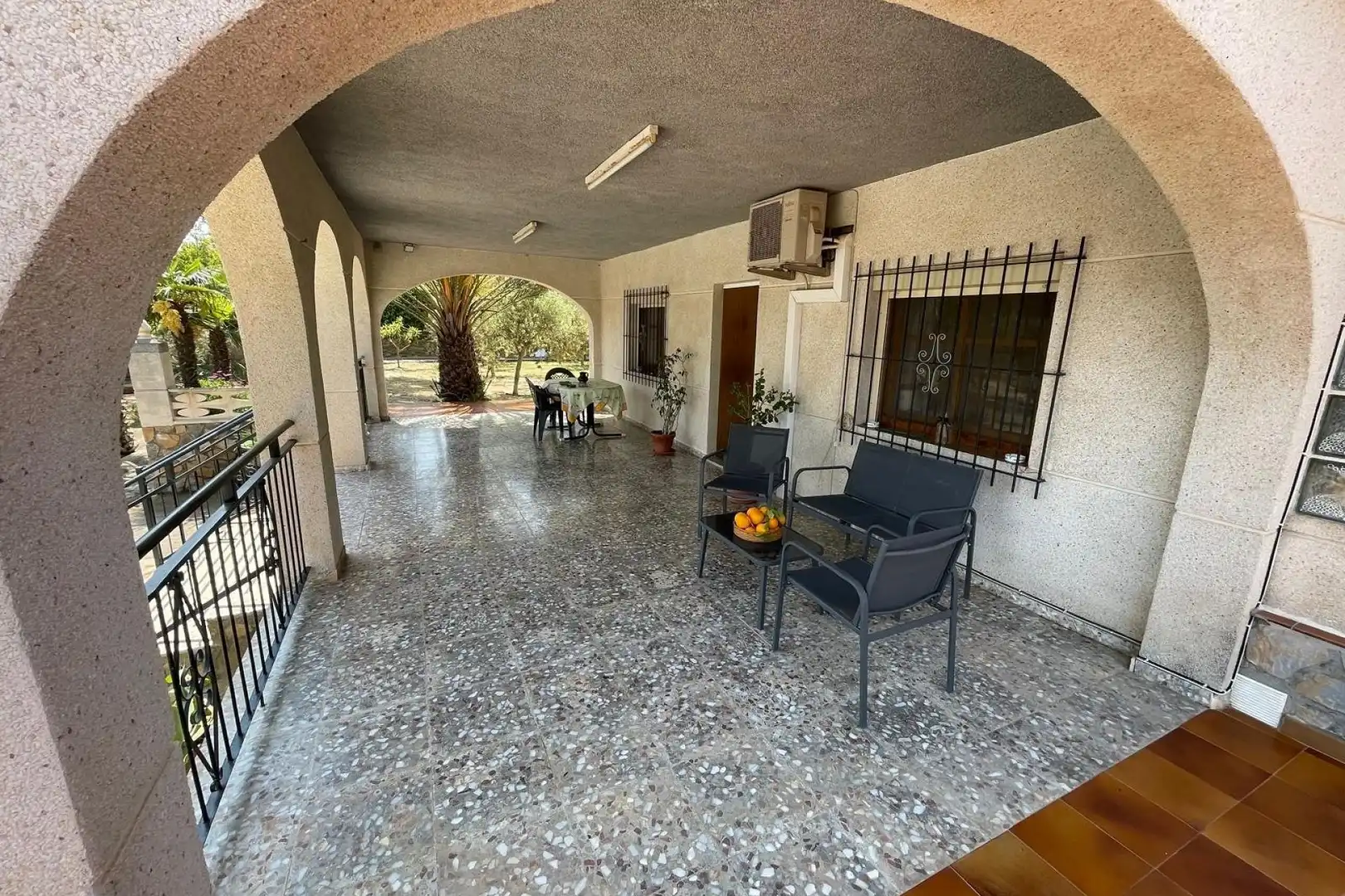Terrassa de Casa o xalet en venda en Elche / Elx amb Aire condicionat, Calefacció i Jardí privat