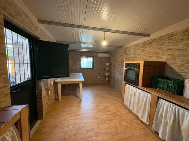 Casa adosada en venta en Algeciras con Aire acondicionado, Jardín privado y Terraza