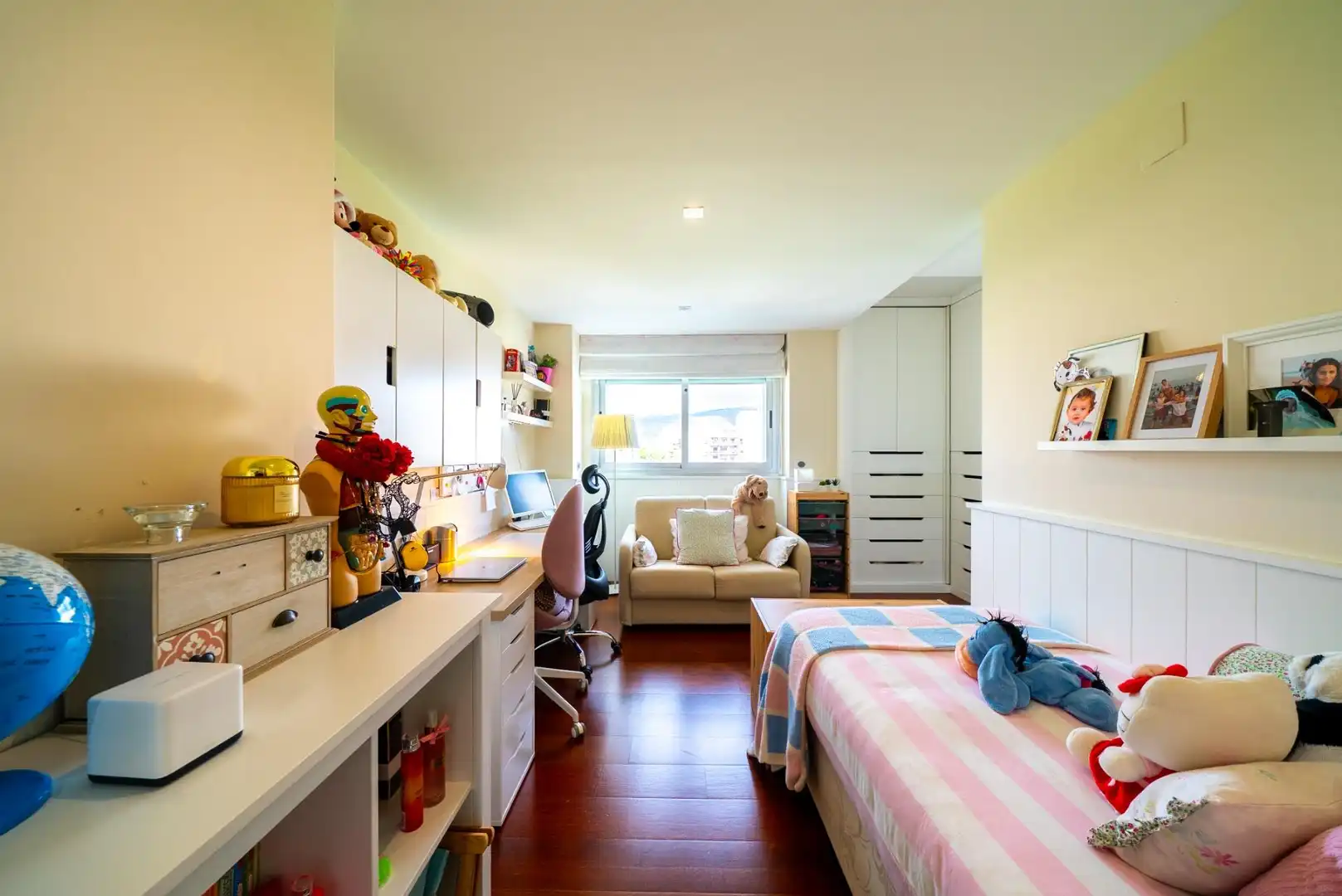 Habitación de Apartamento en venta en Villajoyosa / La Vila Joiosa con Aire acondicionado, Trastero y Amueblado