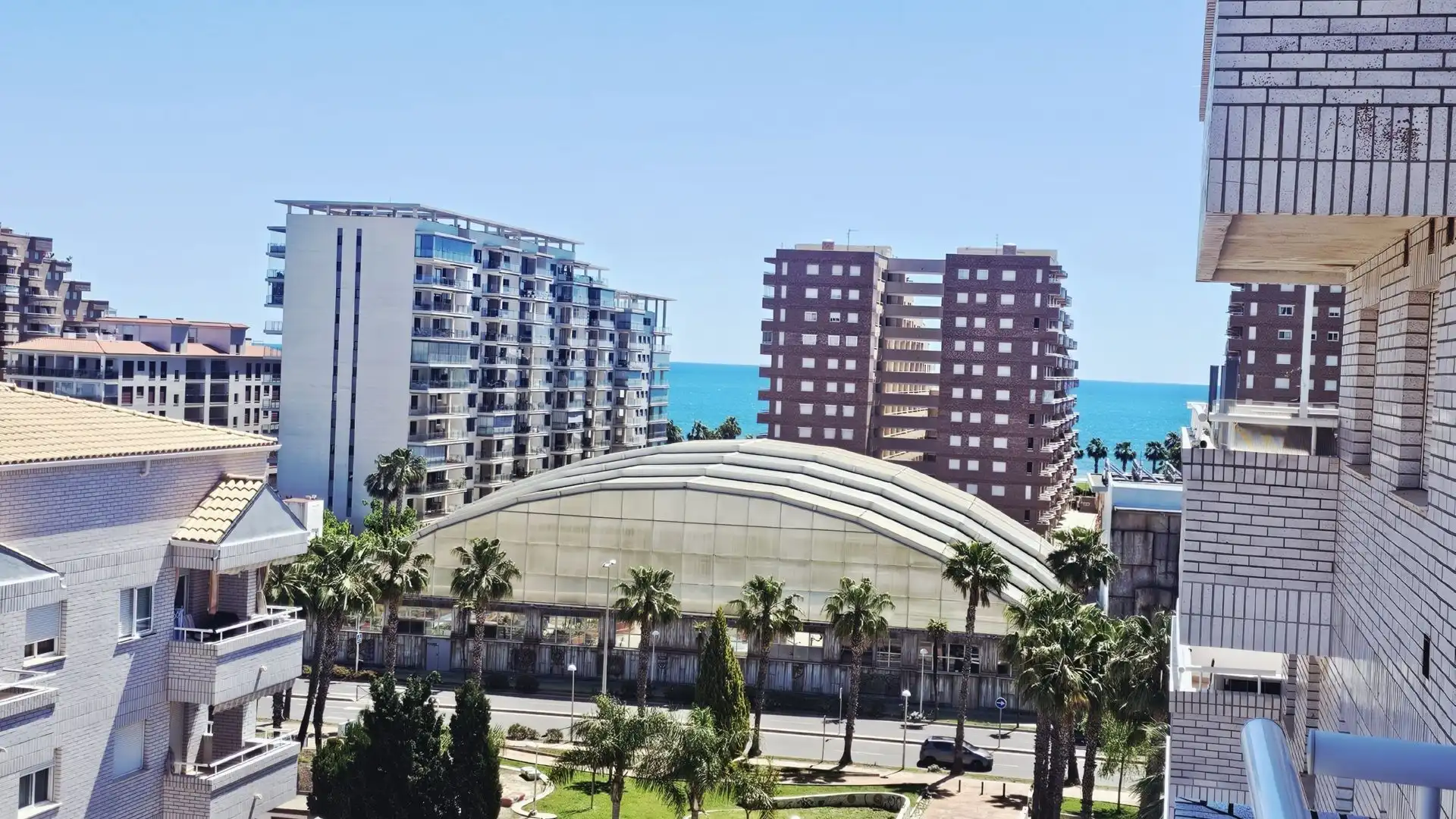 Vista exterior de Apartamento en venta en Oropesa del Mar / Orpesa con Aire acondicionado, Calefacción y Terraza