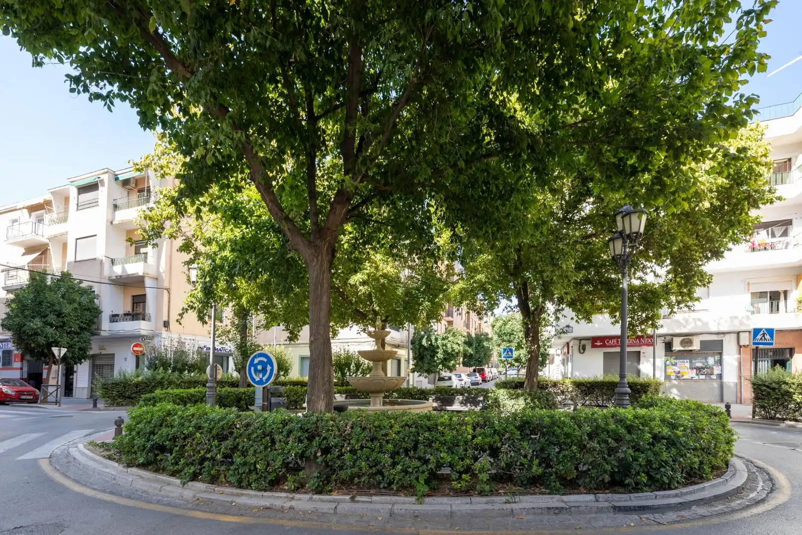 Vista exterior de Local de alquiler en Granada con Aire acondicionado y Calefacción