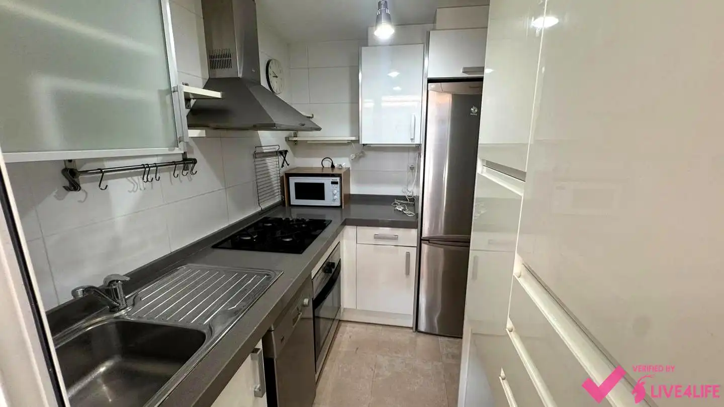 Küche von Wohnung zur Miete in Valencia mit Klimaanlage, Heizung und Möbliert
