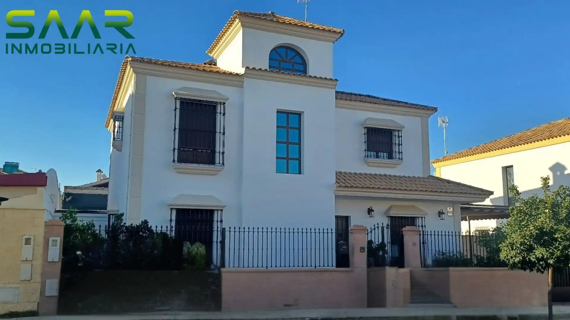 Casa amb piscina en venda a Burguillos
