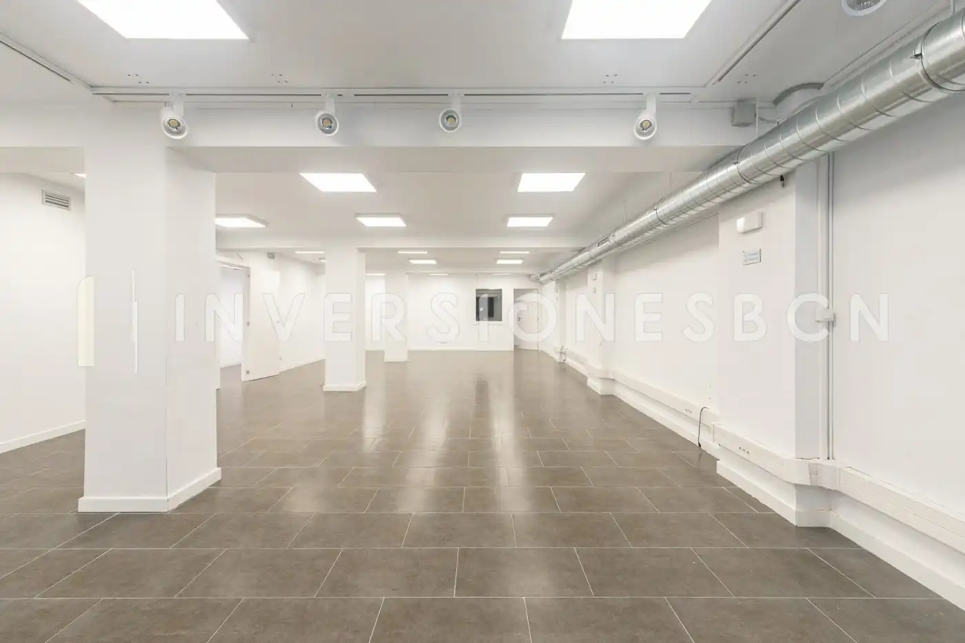 Local comercial de lloguer a Carrer Calabria, imagen 13