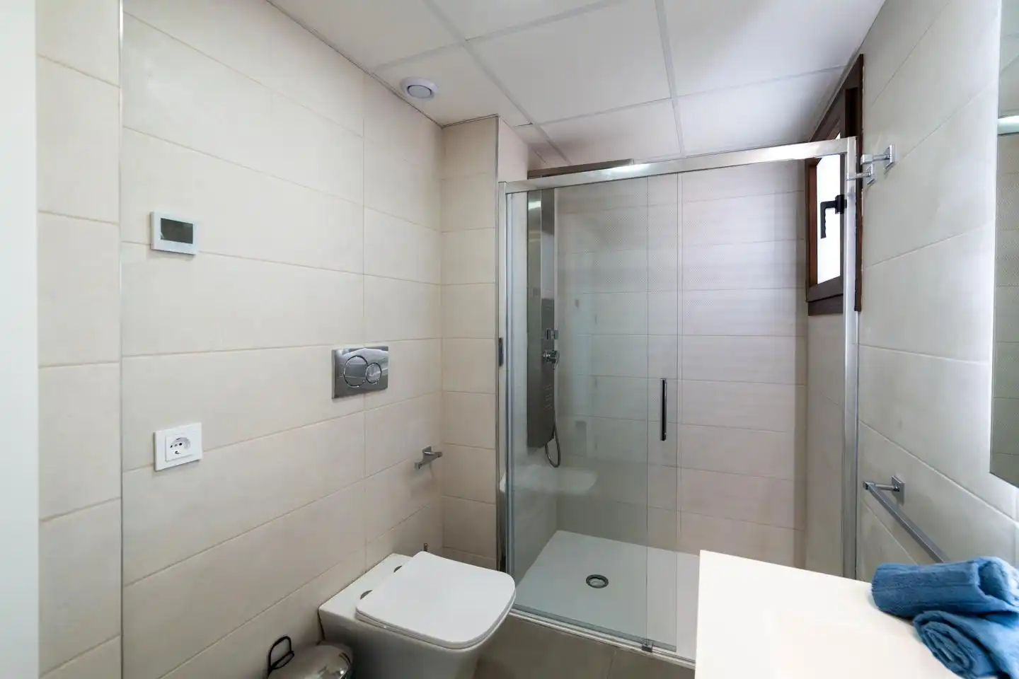 Bathroom of Flat for sale in San Juan de los Terreros