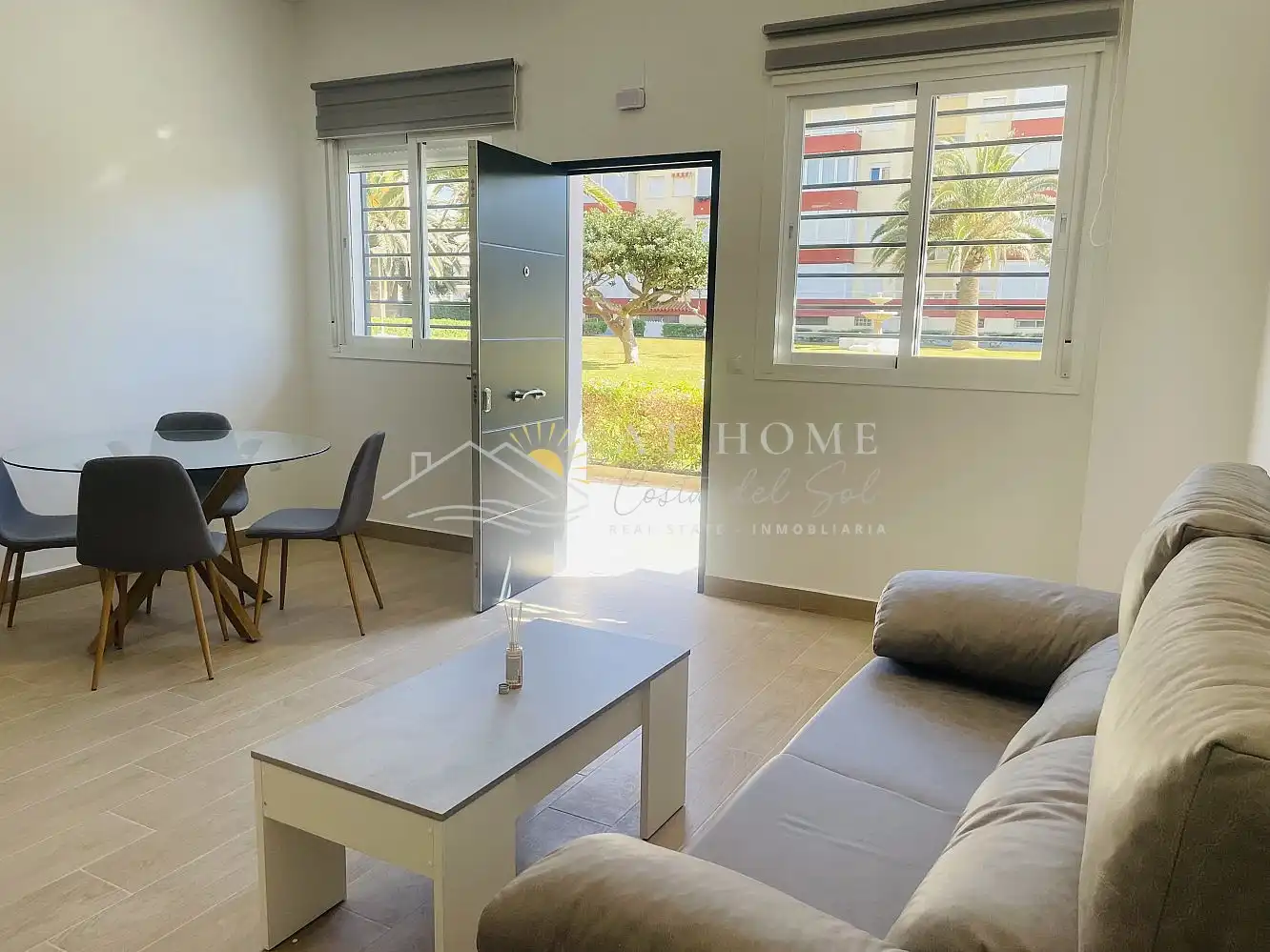 Sala d'estar de Apartament en venda en Torrox amb Terrassa i Forn