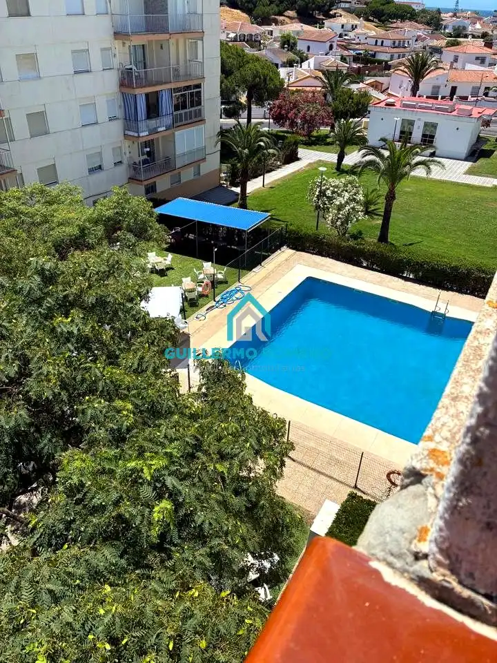 Swimming pool of Flat for sale in Matalascañas 