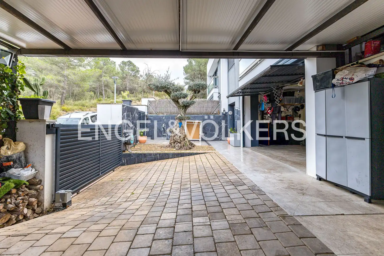 Vista exterior de Casa o chalet de alquiler en Sant Pere de Ribes con Aire acondicionado, Calefacción y Jardín privado