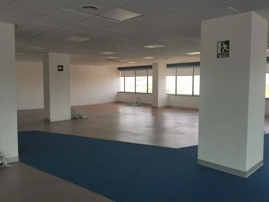 Oficina amb ascensor en venda a Calle Almendralejo 8, imagen 7
