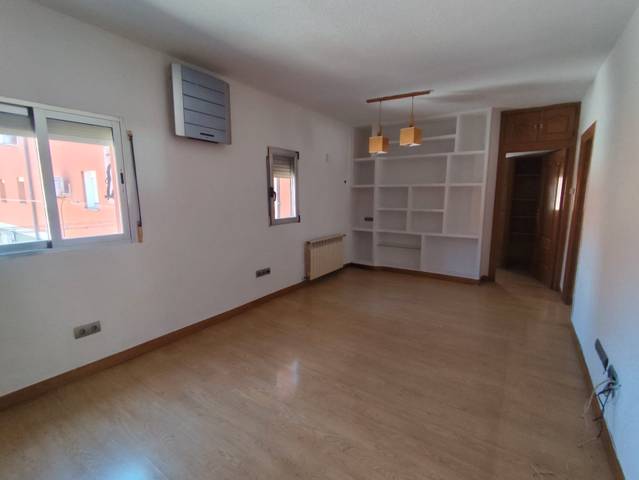 Piso en Venta en Calle de Plus Ultra, 1 en Timón