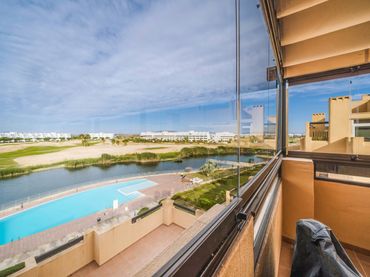 Mini appartamento con piscina in vendita a Terrazas de la Torre Golf
