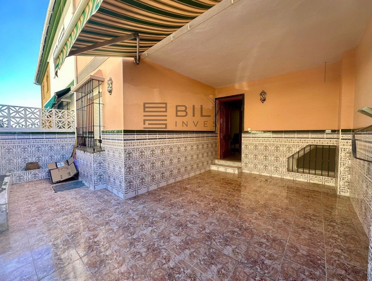 House or chalet for sale in Miguel Delibes, Centro, Alhaurín de la Torre