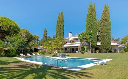 Garden of House or chalet for sale in Marbella  with Air Conditioner, Private garden and Terrace