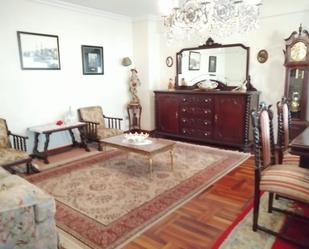 Sala d'estar de Pis en venda en Vigo  amb Calefacció i Traster