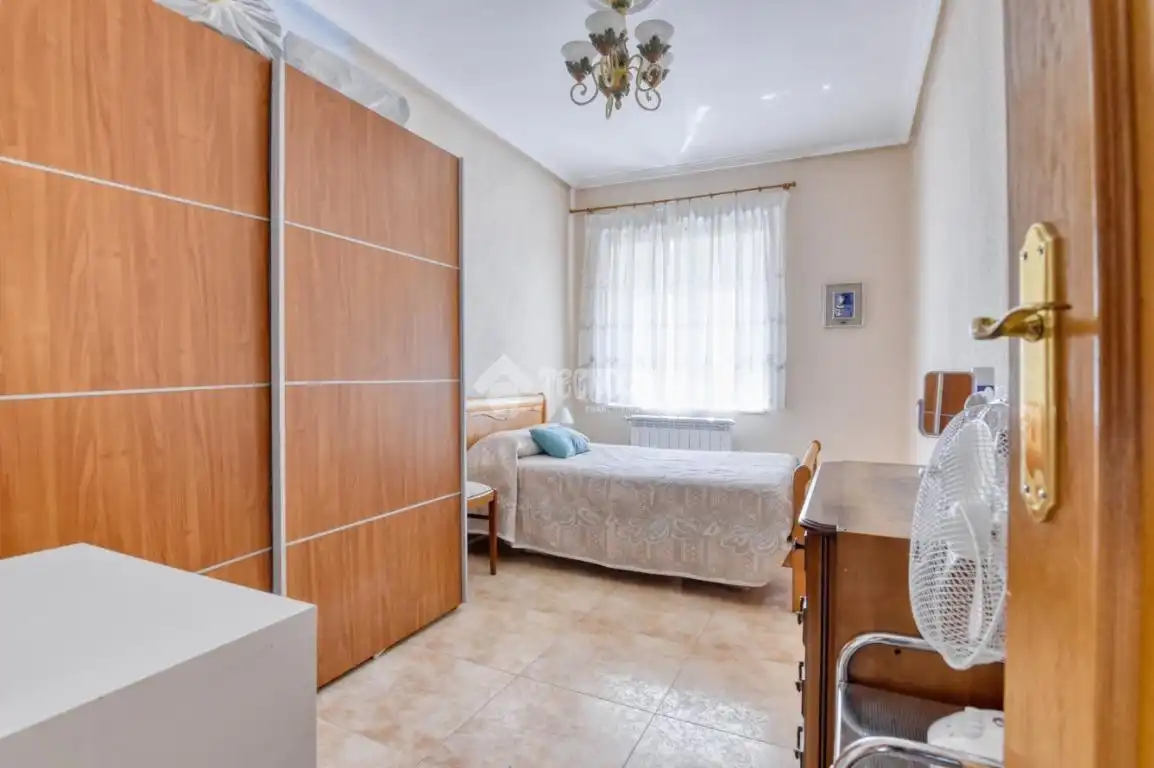 Habitación de Piso en venta en Salamanca con Calefacción