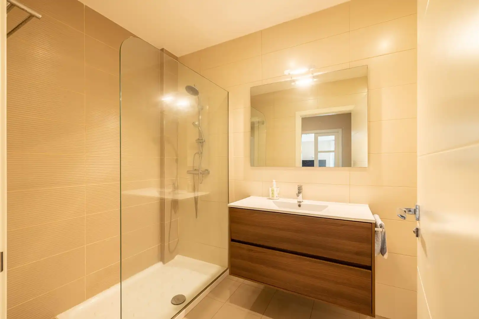 Bathroom of Houses for sale in Vigo   with Heating, Private garden and Terrace