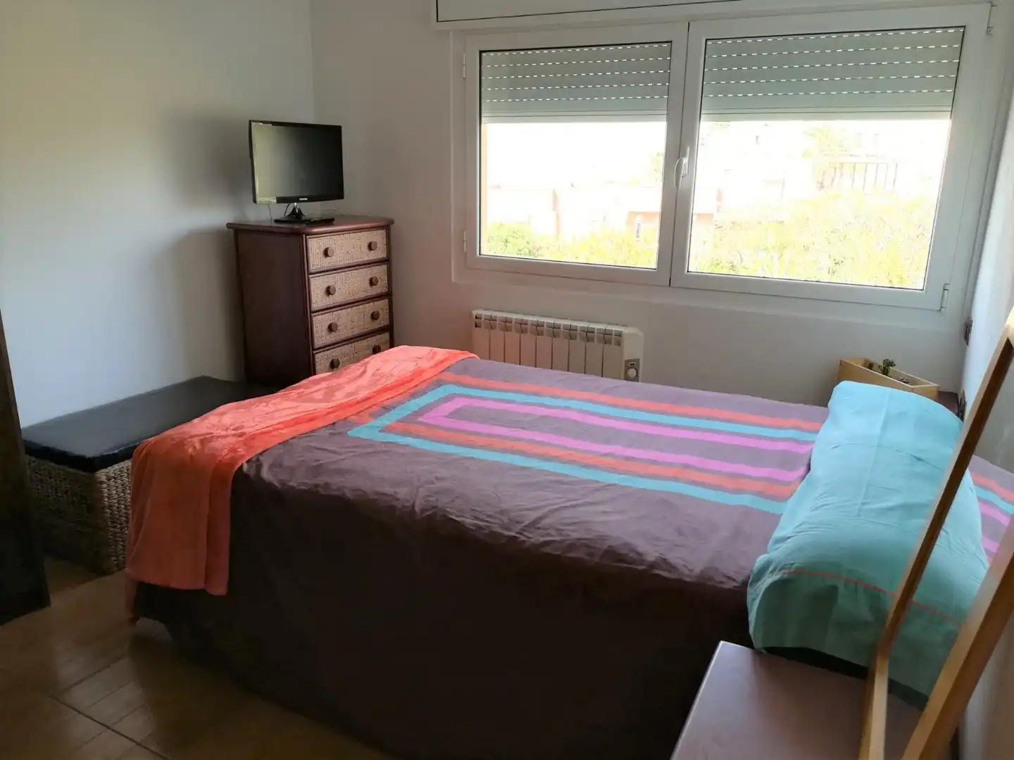 Schlafzimmer von Wohnungen zur Miete in Gavà mit Terrasse, Möbliert und Ofen
