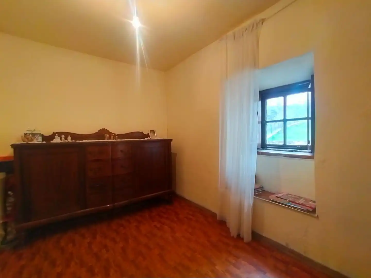 Habitación de Finca rústica en venta en Pravia con Calefacción, Jardín privado y Trastero