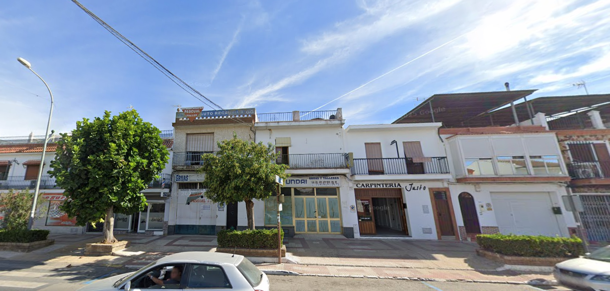 Vista exterior de Edifici en venda en Almonte