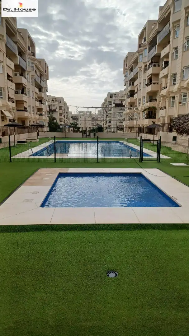 Piscina de Piso de alquiler en Málaga con Aire acondicionado, Calefacción y Parquet