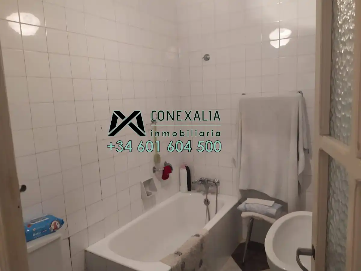 Baño de Casa o chalet en venta en Pruna con Terraza y Balcón