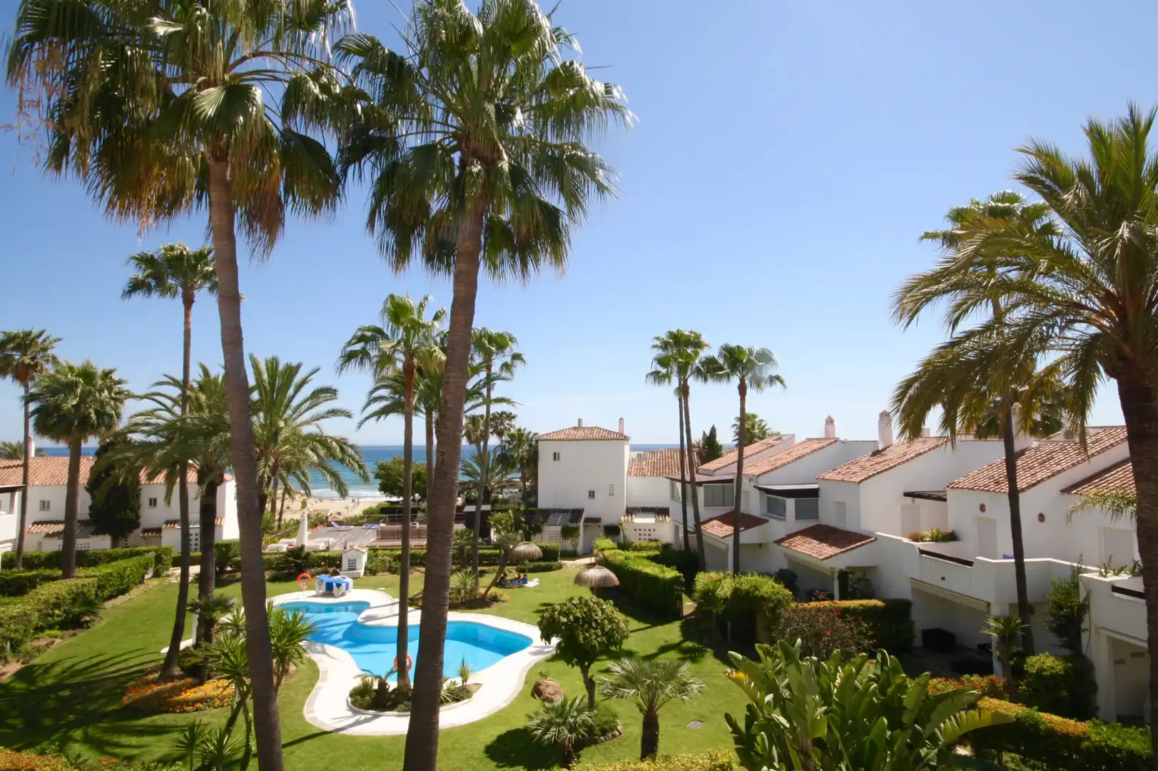 Jardín de Casa adosada de alquiler en Marbella con Calefacción, Piscina y Amueblado