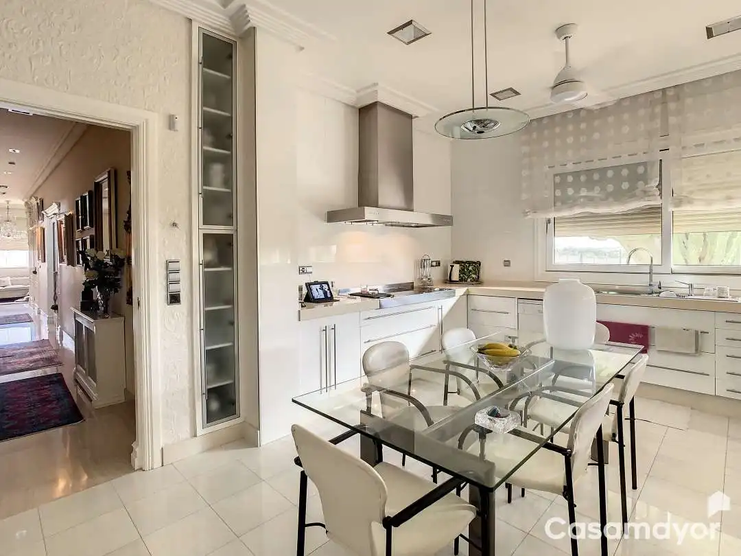 Cocina de Casa o chalet en venta en Mutxamel con Aire acondicionado, Calefacción y Jardín privado
