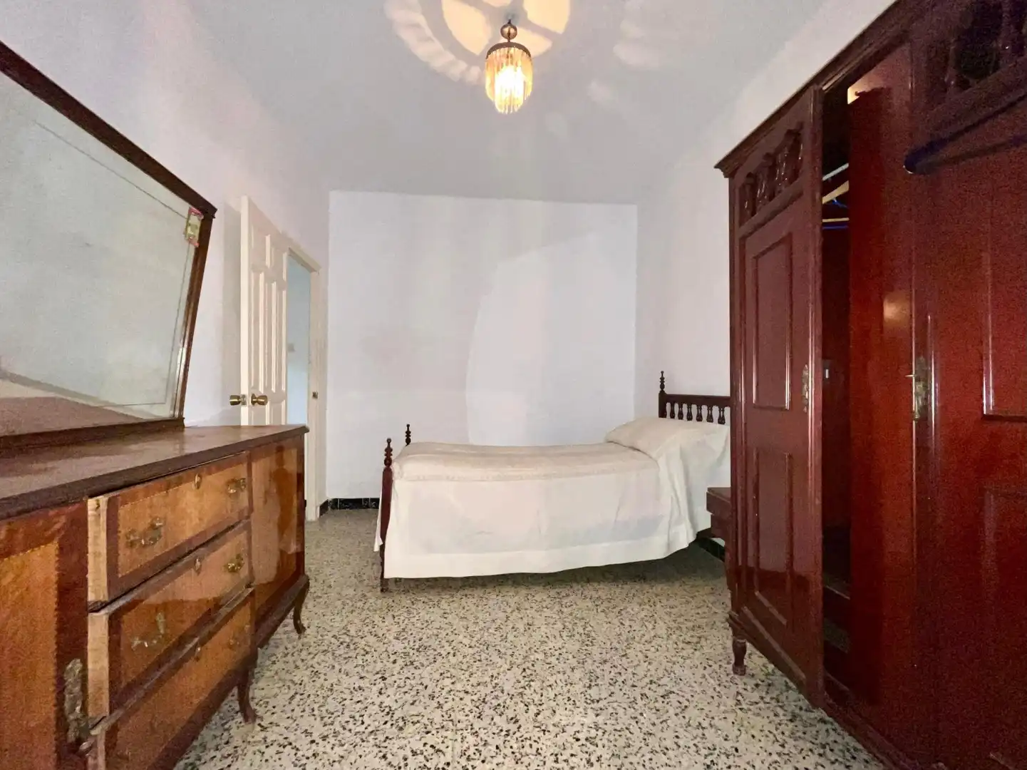 Dormitori de Casa adosada en venda en Alhaurín El Grande amb Jardí privat, Terrassa i Piscina