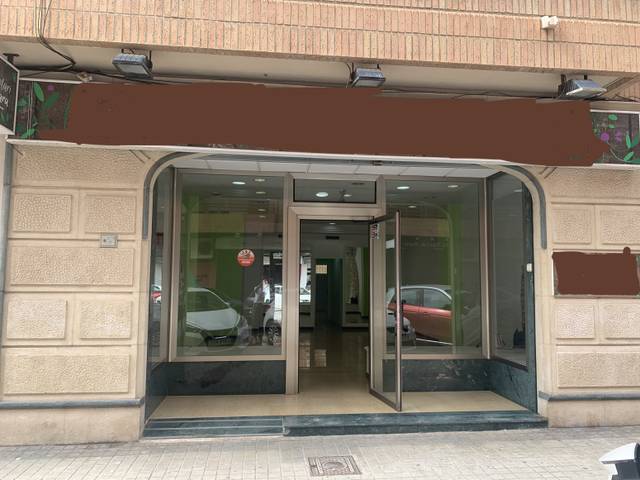 Local comercial en Alquiler en Torrent - CALLE LOPE DE RUEDA en Zona Avenida al Vedat