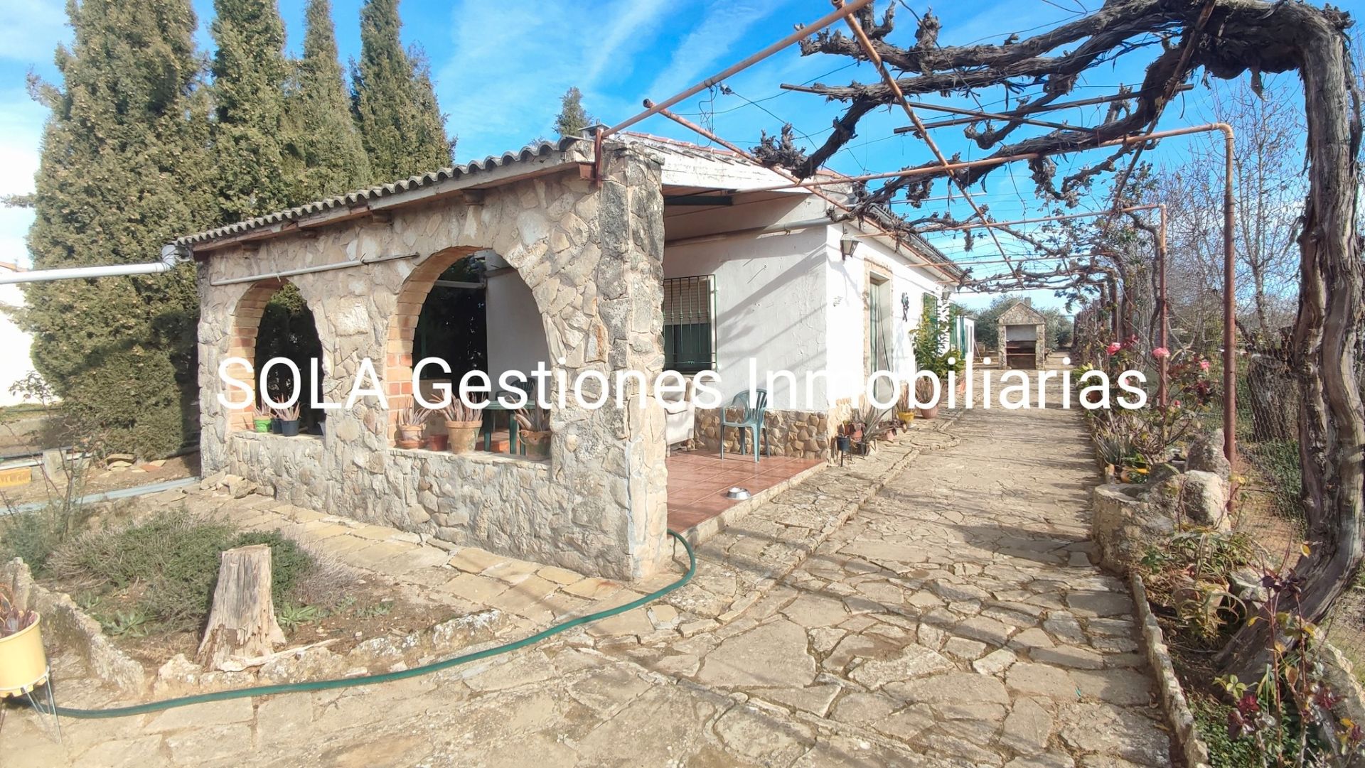 Finca rústica en venda en Torreperogil amb Jardí privat, Traster i Piscina