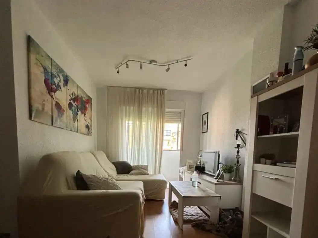 Wohnzimmer von Wohnung zum Verkauf in Fuenlabrada mit Schwimmbad und Balkon