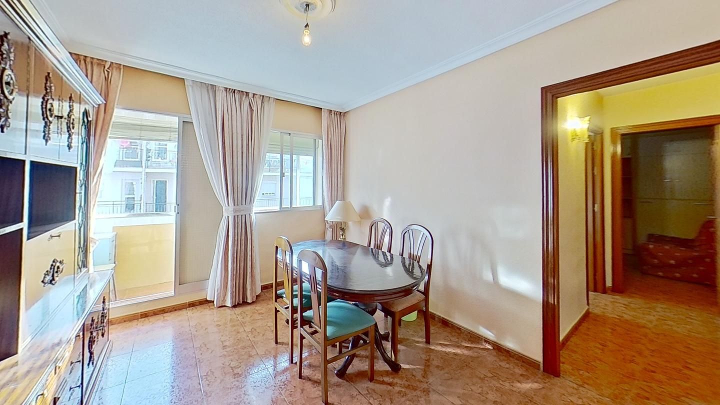 Dining room of Flat for sale in Parla  with Heating, Terrace and Storage room