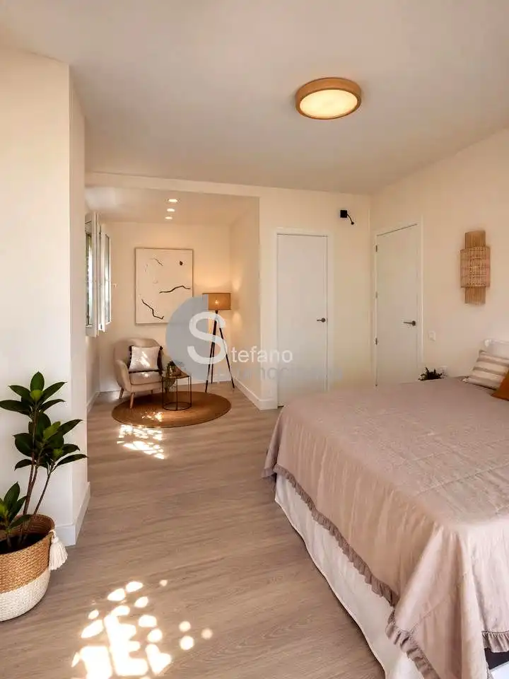 Dormitori de Casa o xalet en venda en Benalmádena amb Aire condicionat, Jardí privat i Terrassa