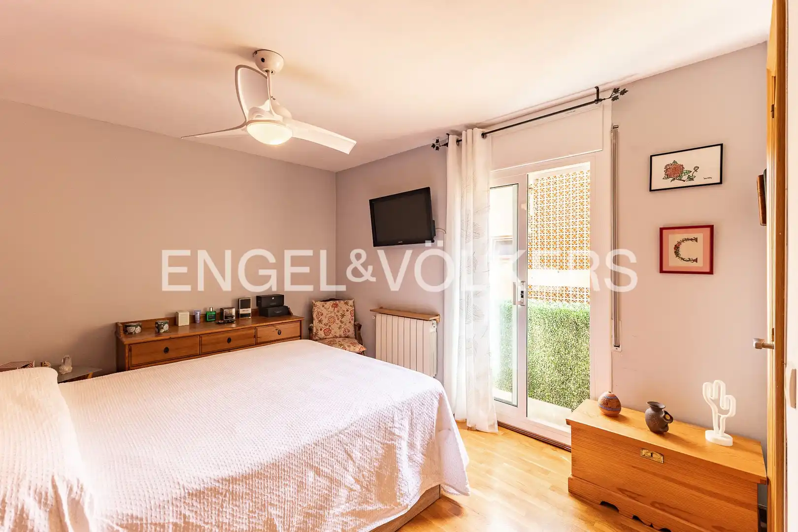 Bedroom of Flat for sale in Sant Andreu de Llavaneres  with Heating, Parquet flooring and Terrace